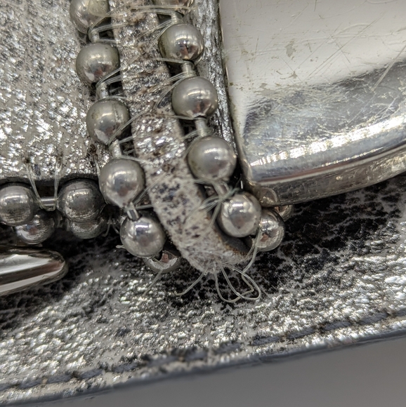 Guess Distressed Silver Crackle Leather Belt L - Picture 3 of 9